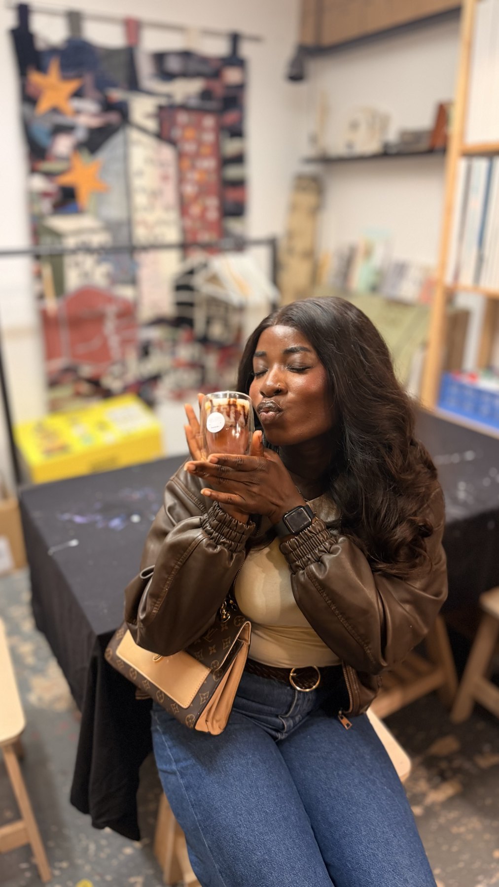 A guest with her finished candle